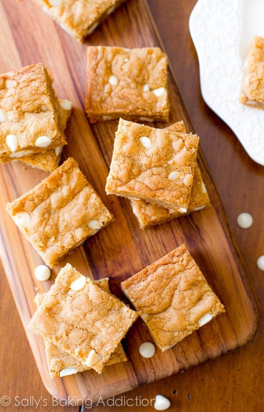 overhead image of biscoff white chocolate blondies