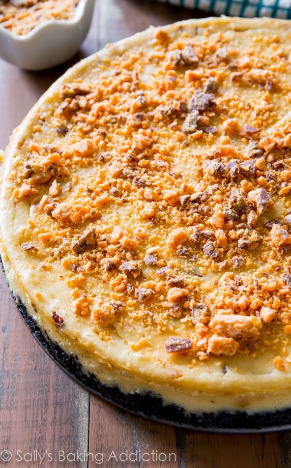 overhead image of peanut butter Butterfinger cheesecake