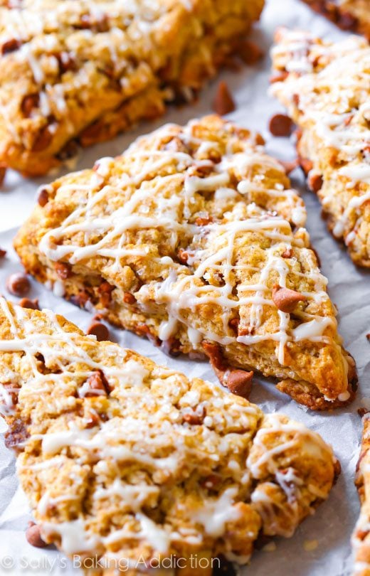 Cinnamon scones with cinnamon chips