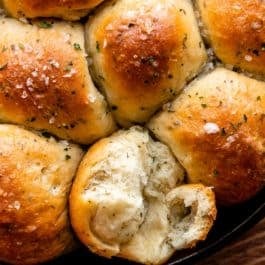 rosemary garlic dinner rolls in skillet
