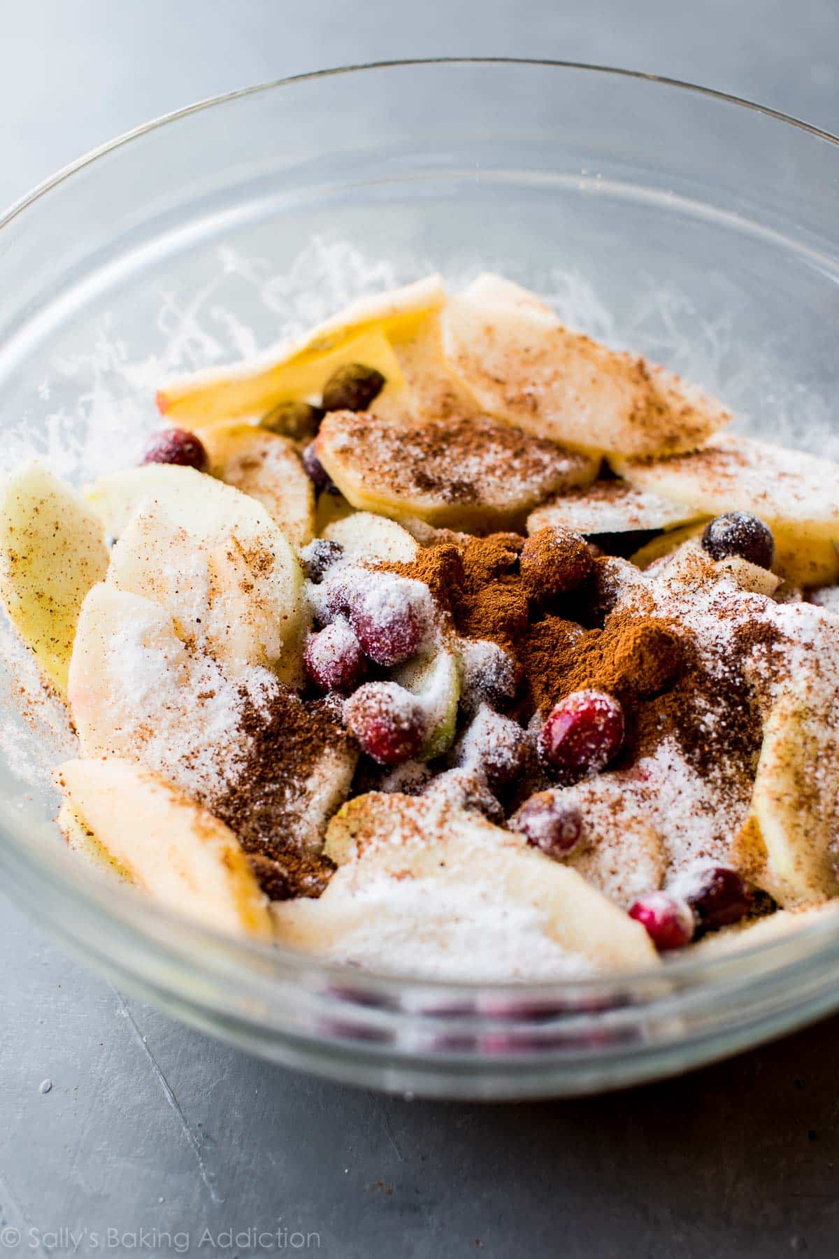 apple cranberry pie filling in a glass bowl
