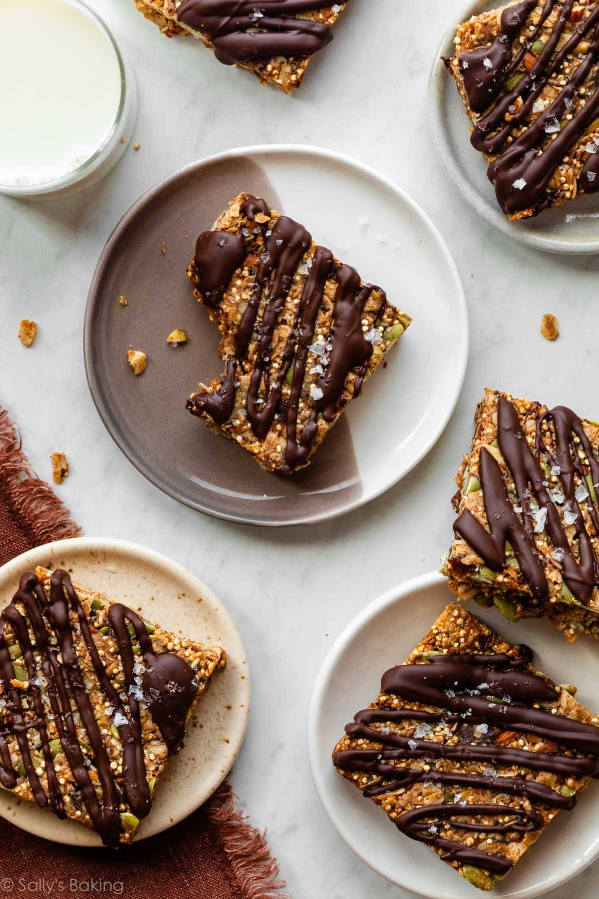 quinoa bars on small plates.