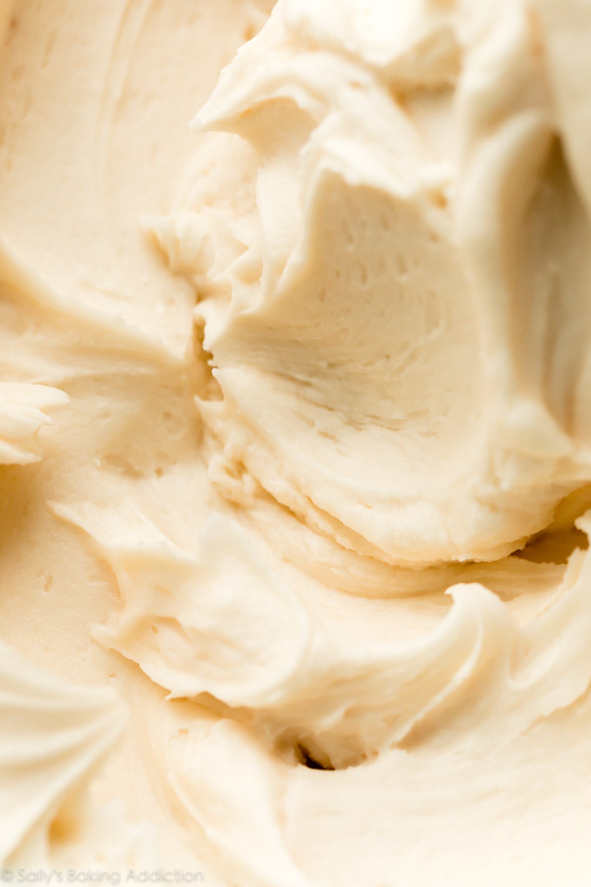 close up image of champagne frosting
