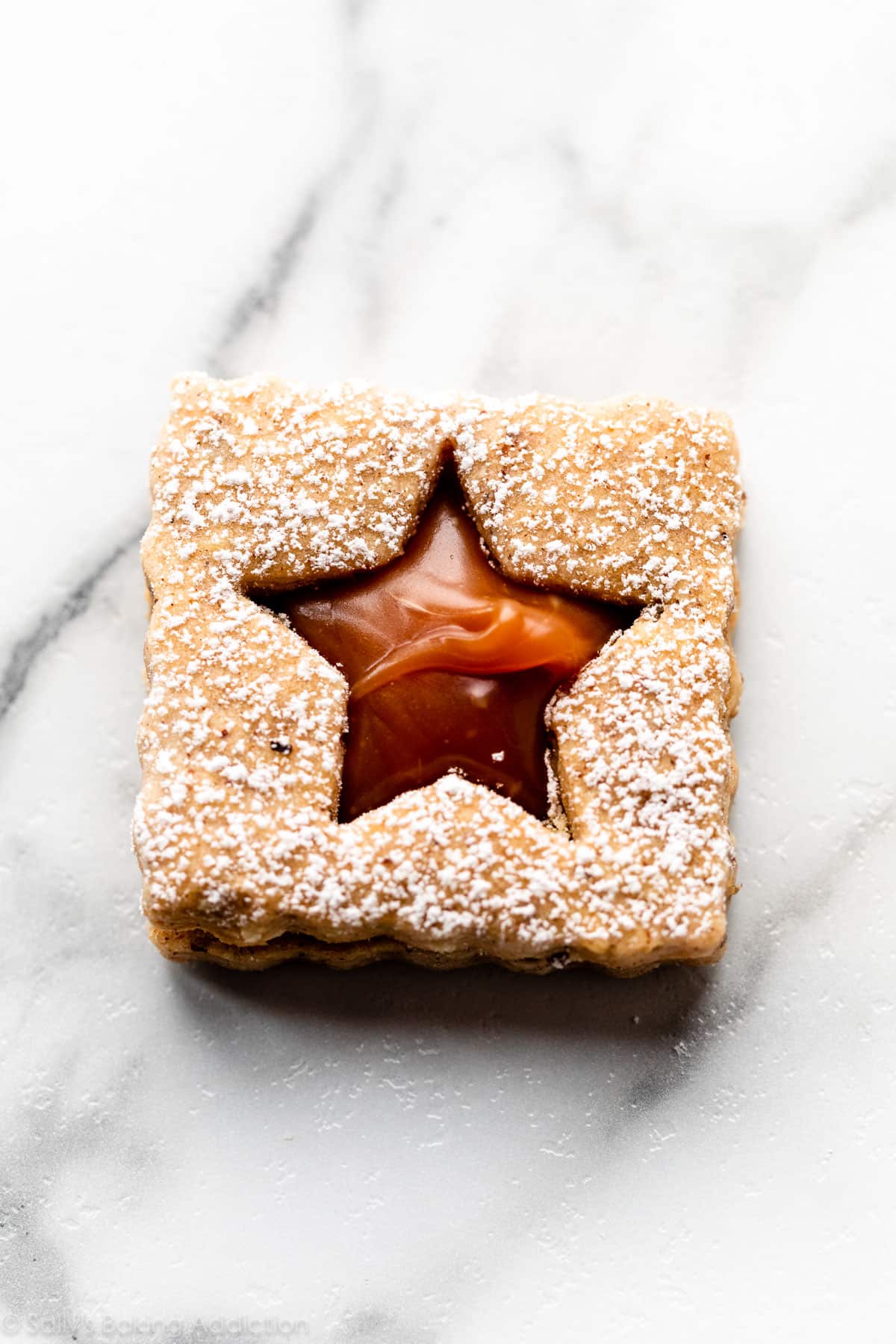 caramel hazelnut cookie sandwich