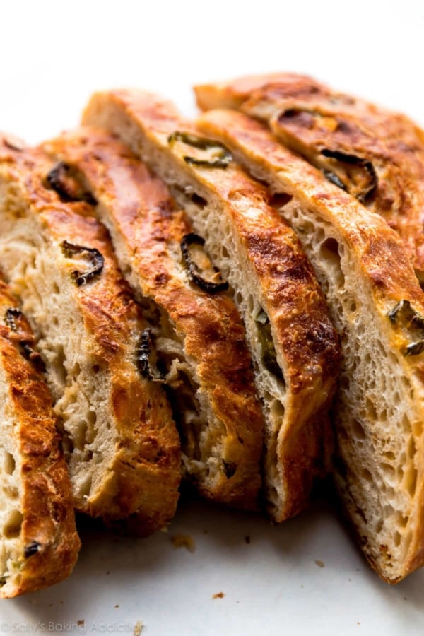 sliced jalapeño cheddar bread