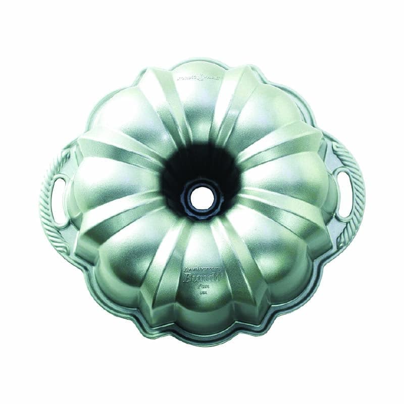 bundt pan
