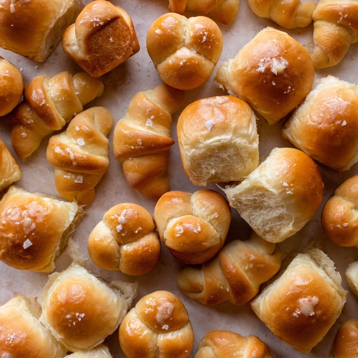 soft dinner rolls